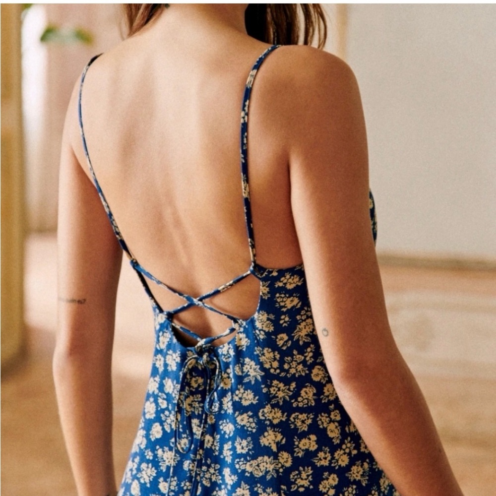 Sezane Marguarita Blue Floral Midi Slip Dress with Spaghetti Straps - Picture 2 of 5
